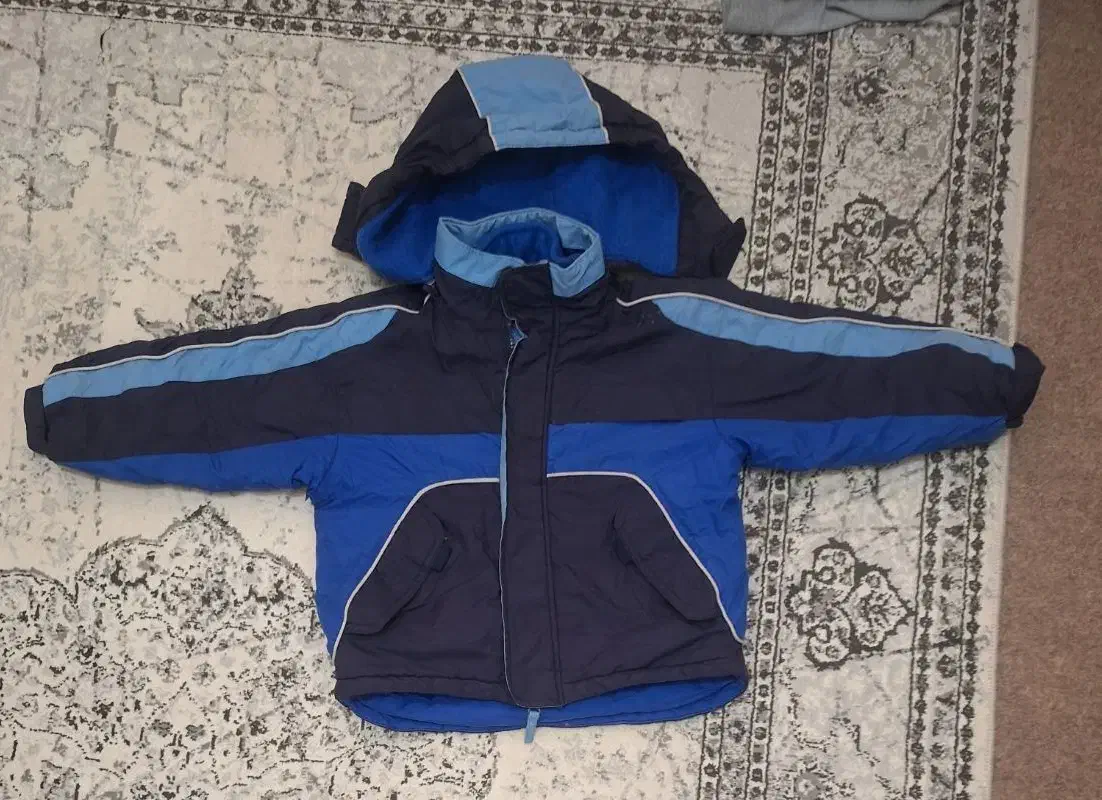 کاپشن تا سه سال اندازه میشه|کفش و لباس بچه|مشکیندشت, |دیوار