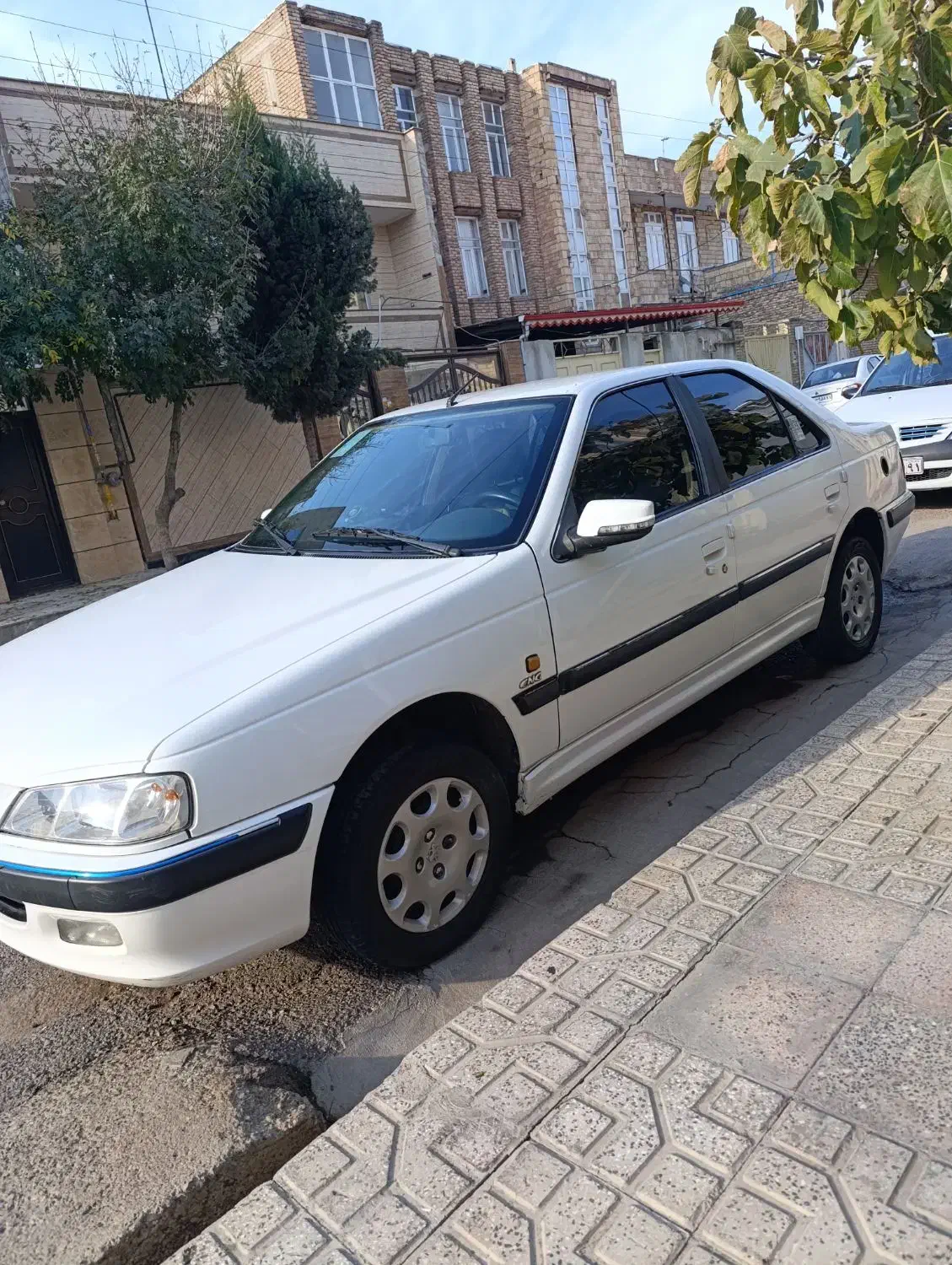 پژو پارس سال دوگانه کارخانه مدل 97|خودرو سواری و وانت|پارسآباد, |دیوار