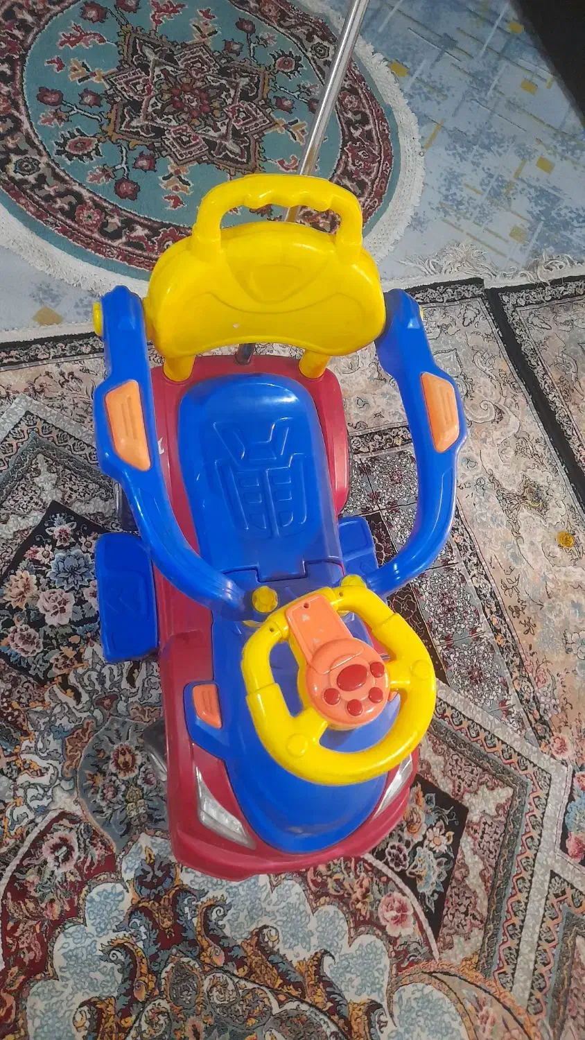 ماشین کودک چهار چرخ|اسباب‌بازی بچه|مشکین‌دشت, |دیوار