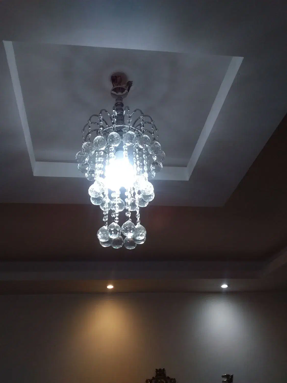 اویز شیک|لوستر و چراغ آویز|قرچک, شهرک الحدید|دیوار