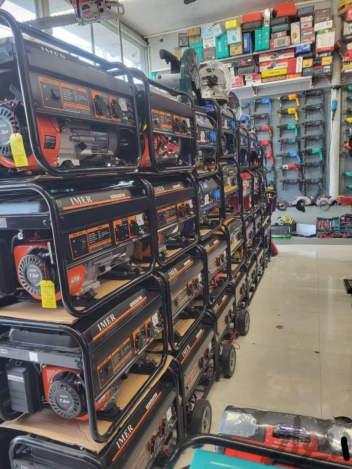 دیاموند موتوربرق مدلg9000 سوله ی موتور برق کرج|ماشینآلات صنعتی|کرج, انبار مپنا|دیوار