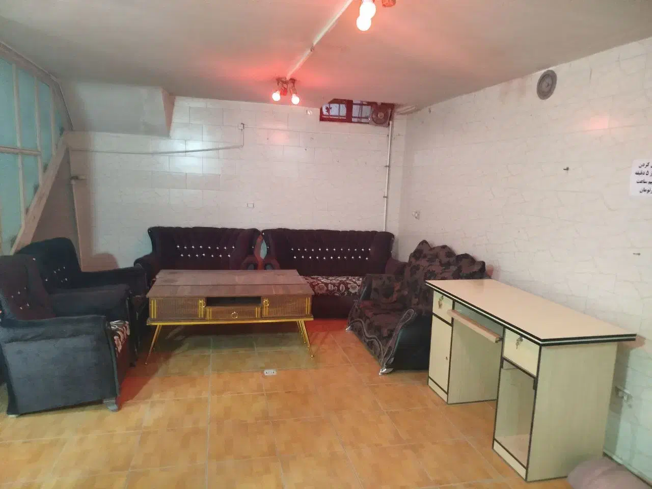 میز تلوزیون میز کامپیوتر مبل|میز تلویزیون|پیر بکران, |دیوار