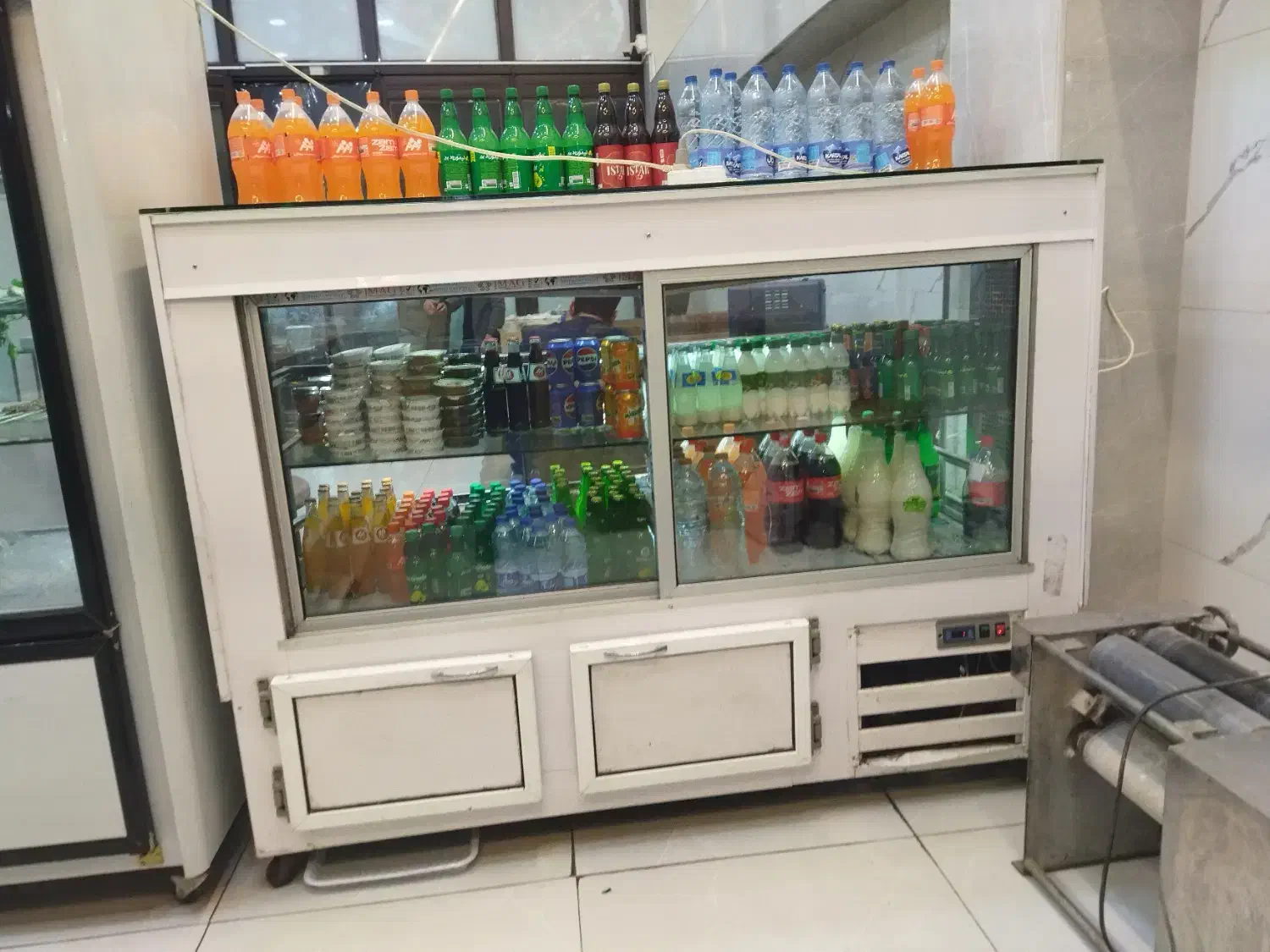 یخچال ویترینی|فروشگاه و مغازه|مریوان, |دیوار