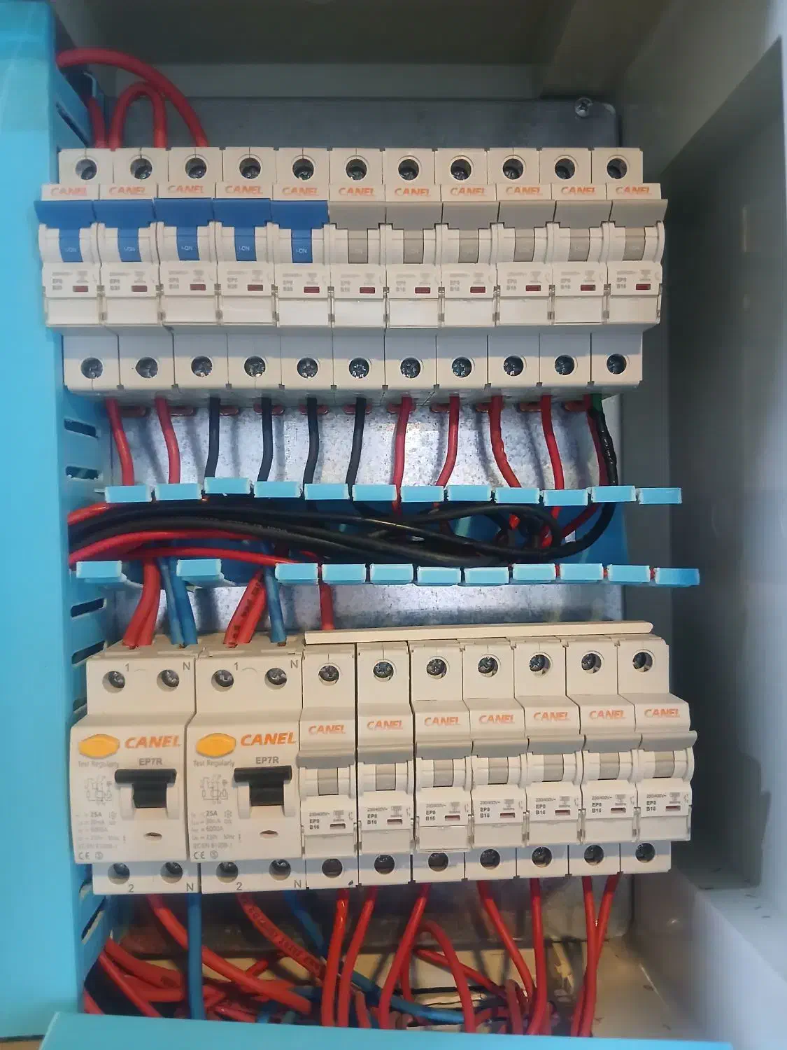 انجام خرده کاری برق و سیم کشی ساختمان|خدمات پیشه و مهارت|تالش, هشتپر|دیوار