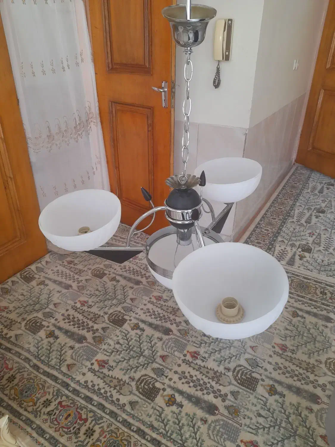 لوستر در حد نو ۷۰۰ت|لوستر و چراغ آویز|برخوار, |دیوار