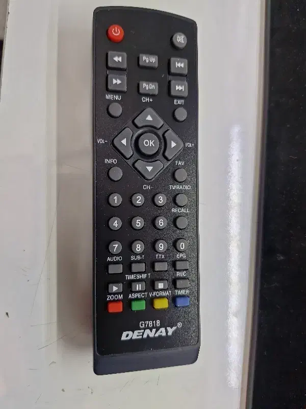 کنترل دستگاه دیجیتال ریموت با دوتا باتری|صوتی و تصویری|نیشابور, محله میدان باغات|دیوار