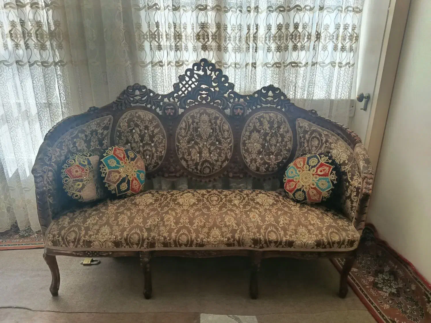 مبل چوب گردو سلطنتی|مبلمان خانگی و میز عسلی|قدس, شهر‌قدس|دیوار