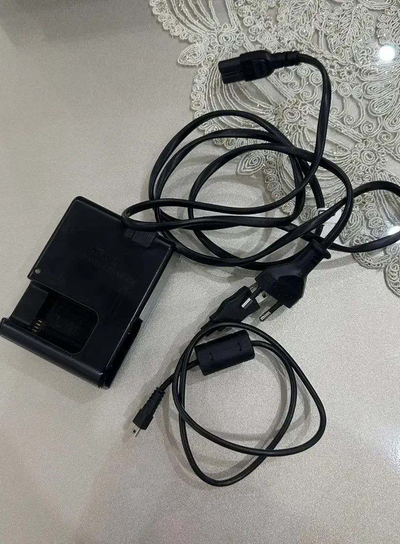 دوربین Nikon7200|دوربین عکاسی و فیلمبرداری|قم, سراجه (۱۵ خرداد)|دیوار