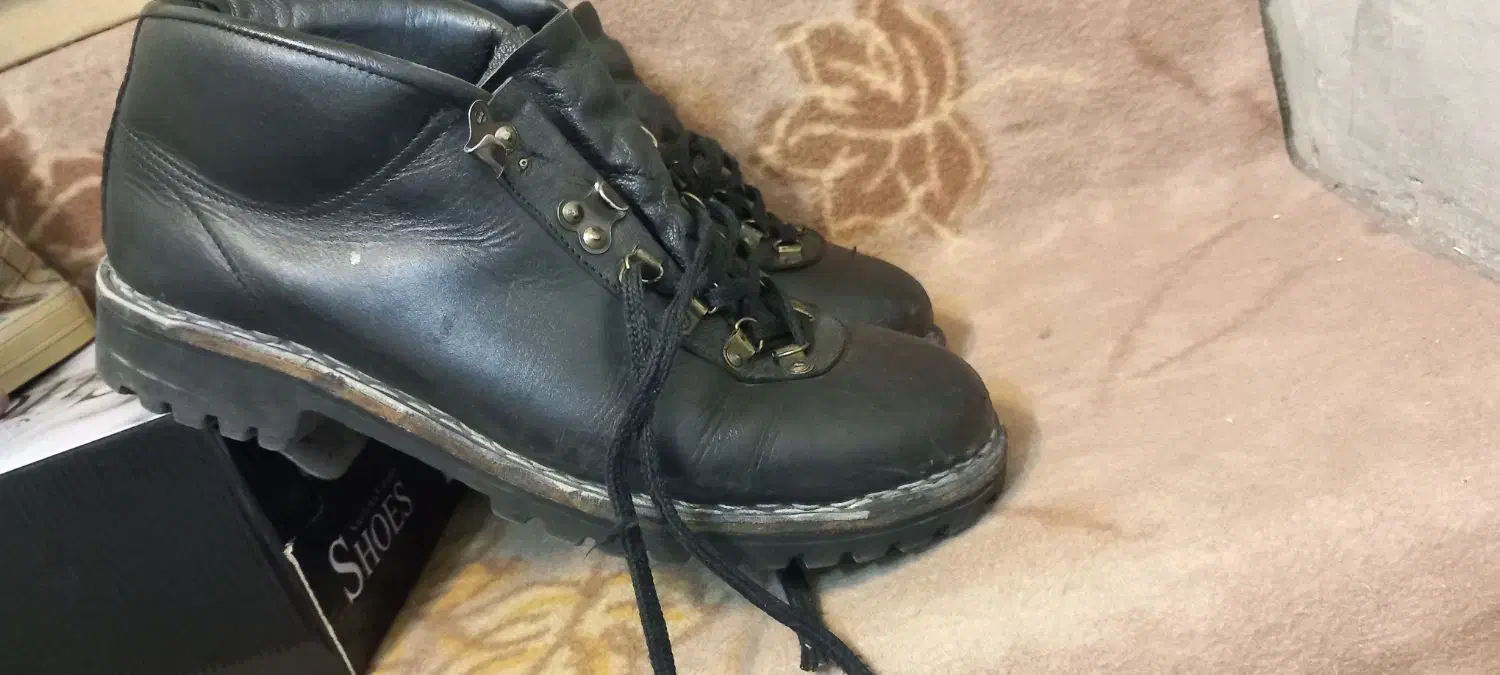 نیم پوت چرم ۴۵|کیف، کفش، کمربند|چهاردانگه (تهران), |دیوار