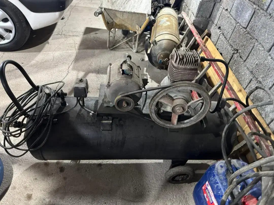 پمپ باد|ابزارآلات|کلاردشت, |دیوار