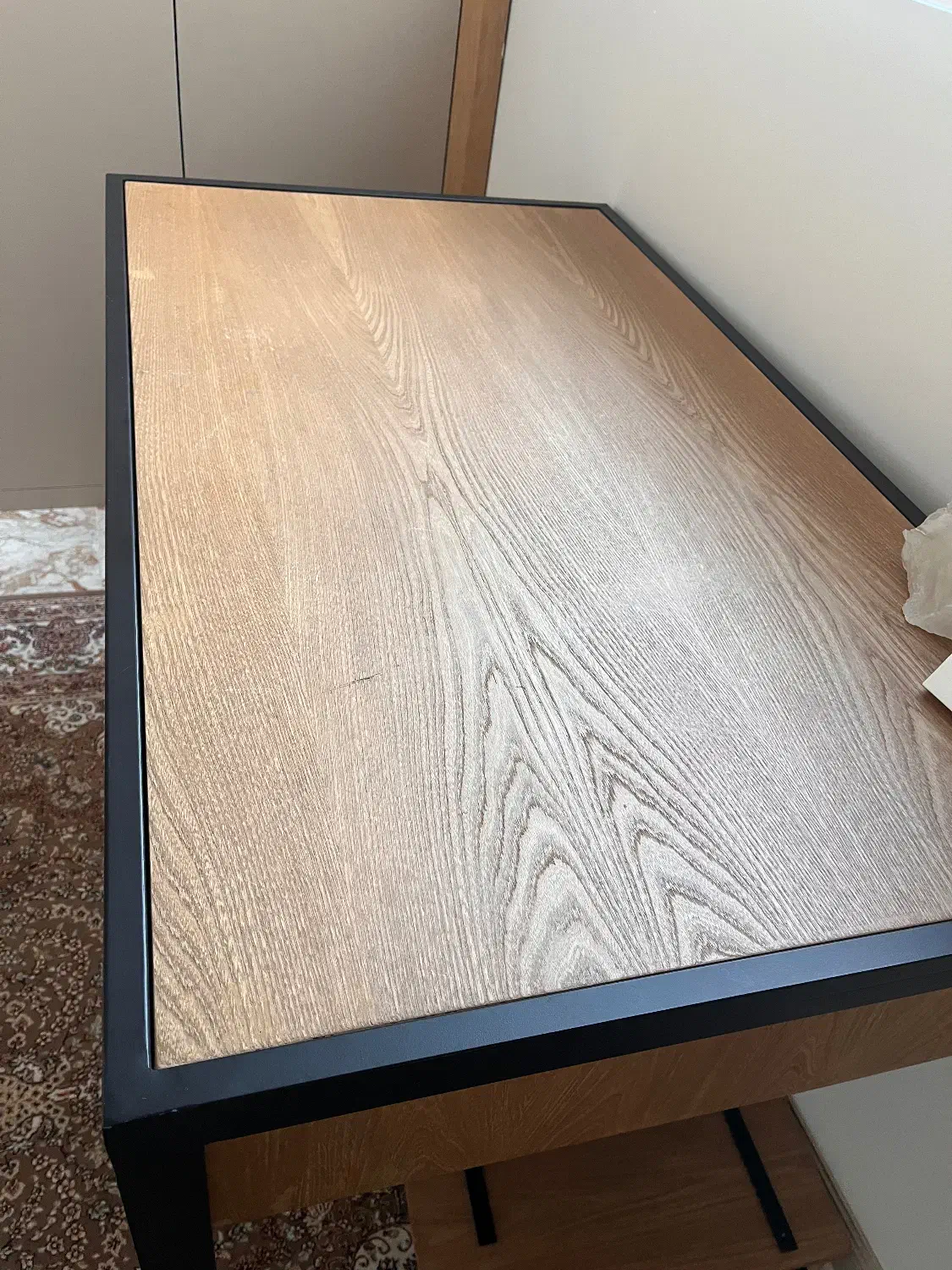 میز تحریر مدرن پایه فلزی|میز تحریر و کامپیوتر|تهران, علم و صنعت|دیوار