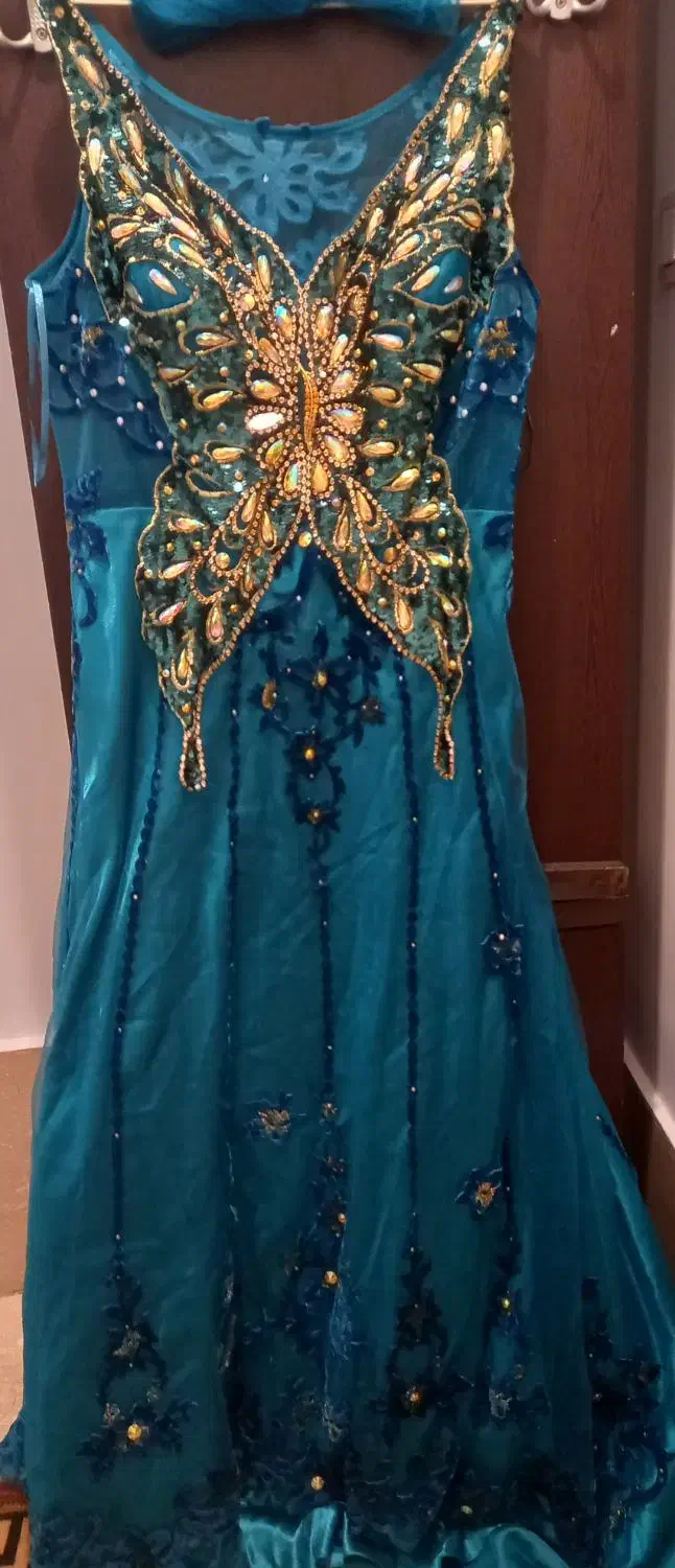 لباسی مجلسی زنانه|لباس|تهران, جوادیه تهرانپارس|دیوار