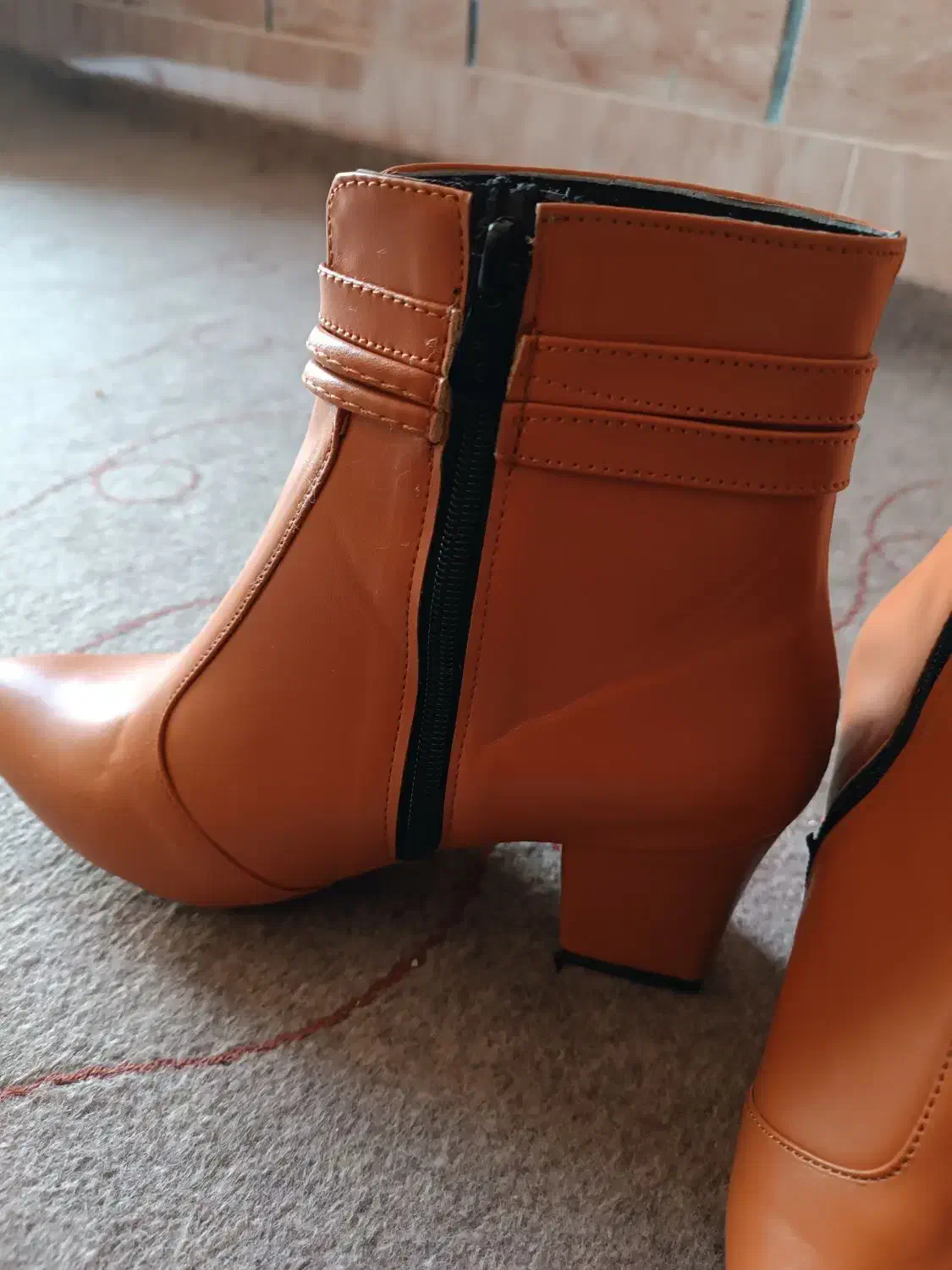 نیم بوت بغل زیپ سایز ۴۰|کیف، کفش، کمربند|یاسوج, |دیوار