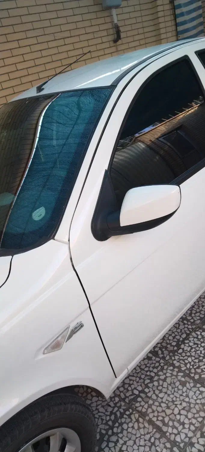 ساینا 1402sنقدی یا معاوضه|خودرو سواری و وانت|نجف‌آباد, ویلاشهر|دیوار