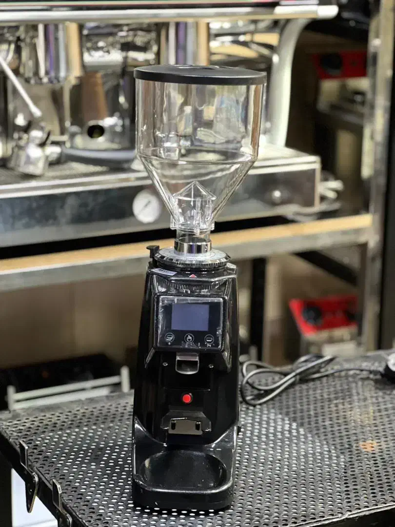 آسیاب هوم مدل ۰۲۲ مشکی|کافی‌شاپ و رستوران|تهران, بلوار کشاورز|دیوار