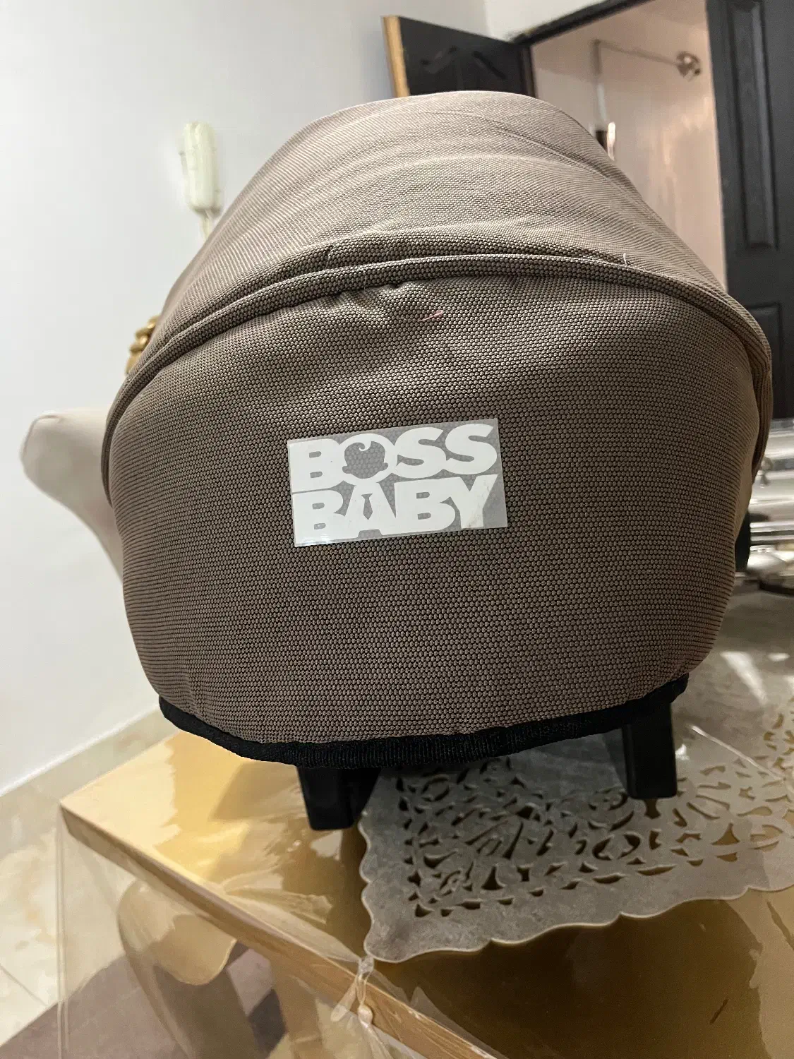 کریر نو|کالسکه و لوازم جانبی|خوی, |دیوار