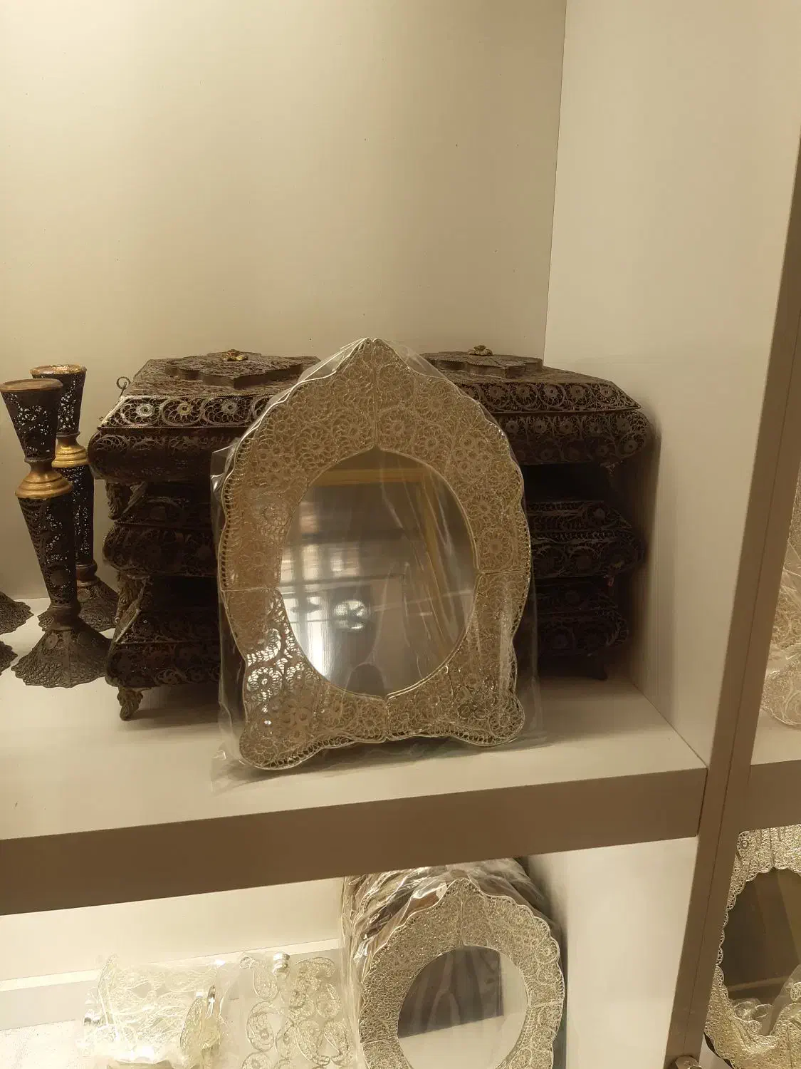 اینه و شمعدان ملیله (تولید و پخش)|صنایع دستی و سایر لوازم تزئینی|اصفهان, پرتمان|دیوار