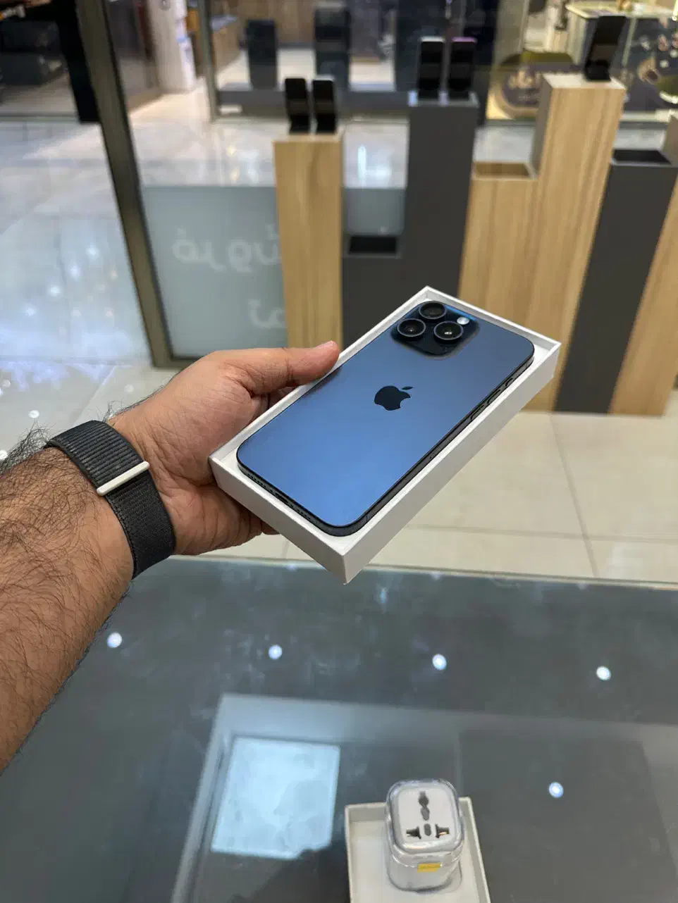 آیفون۱۵پرومکس apple15proma iphone15promaxریجسترشده|موبایل|اصفهان, احمدآباد|دیوار