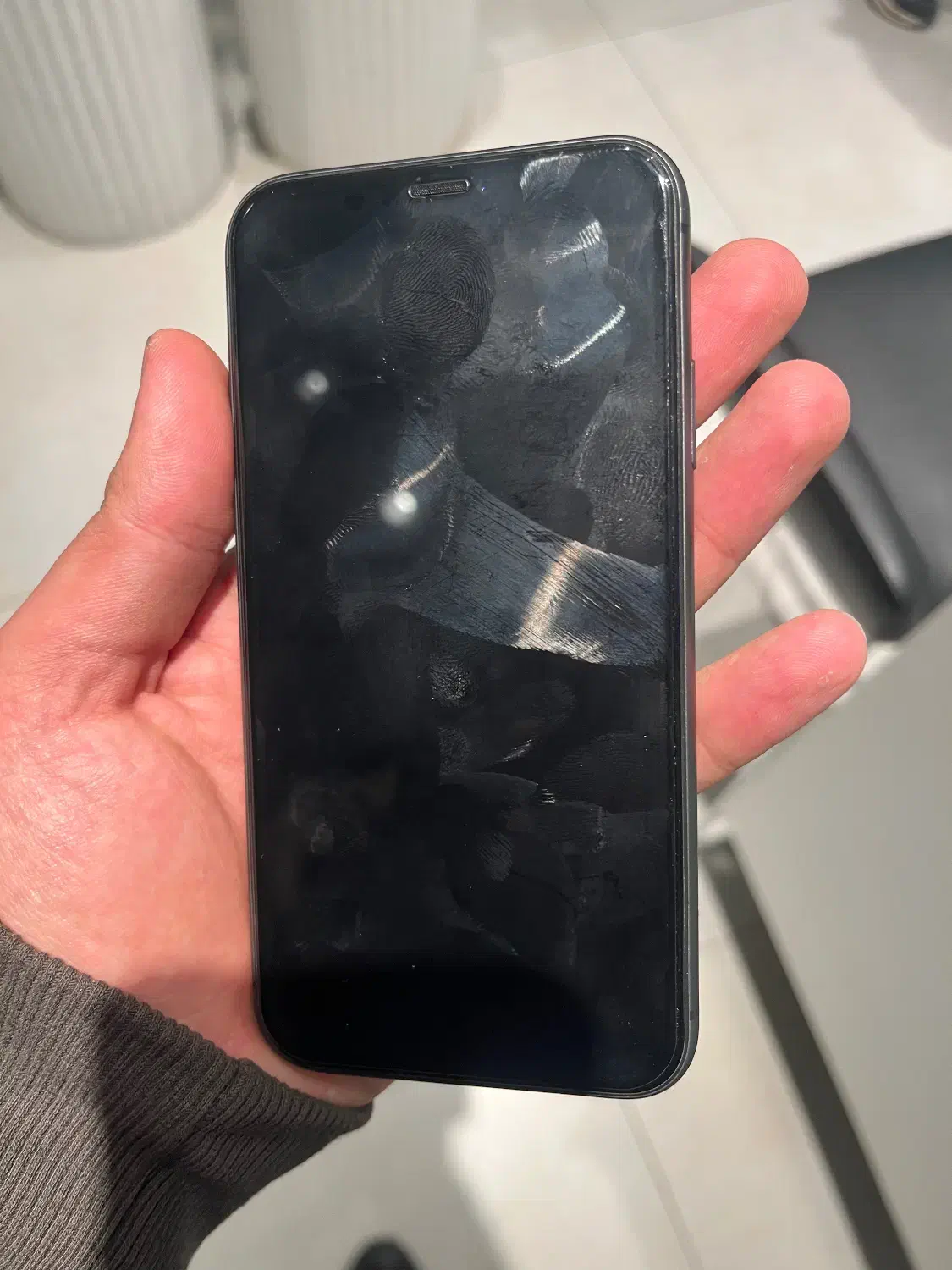 ۱۱ نرمال ۱۲۸ گیگ مشکی|موبایل|قزوین, |دیوار