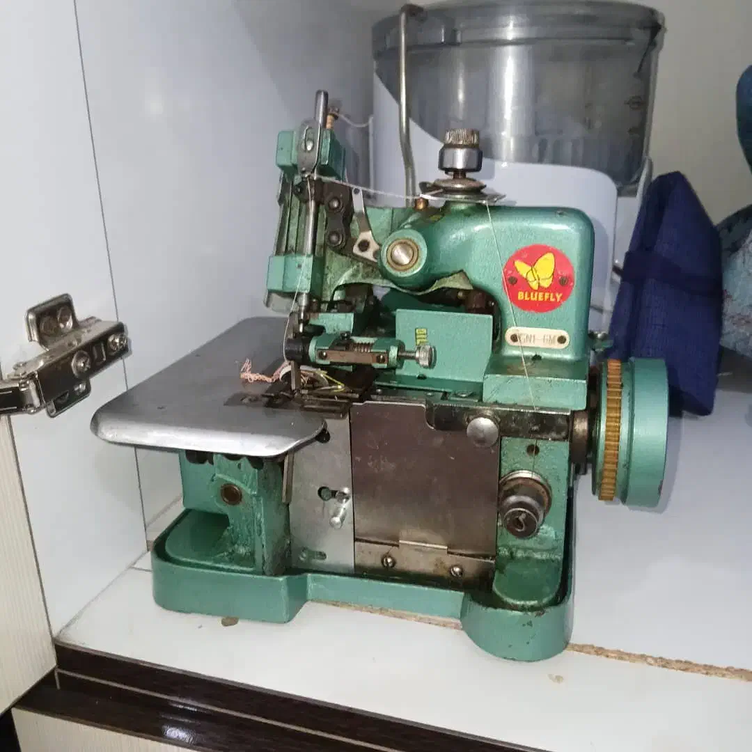 سردوز تمیز وکم کارکرد درشیبان|چرخ خیاطی و ریسندگی|باوی, |دیوار