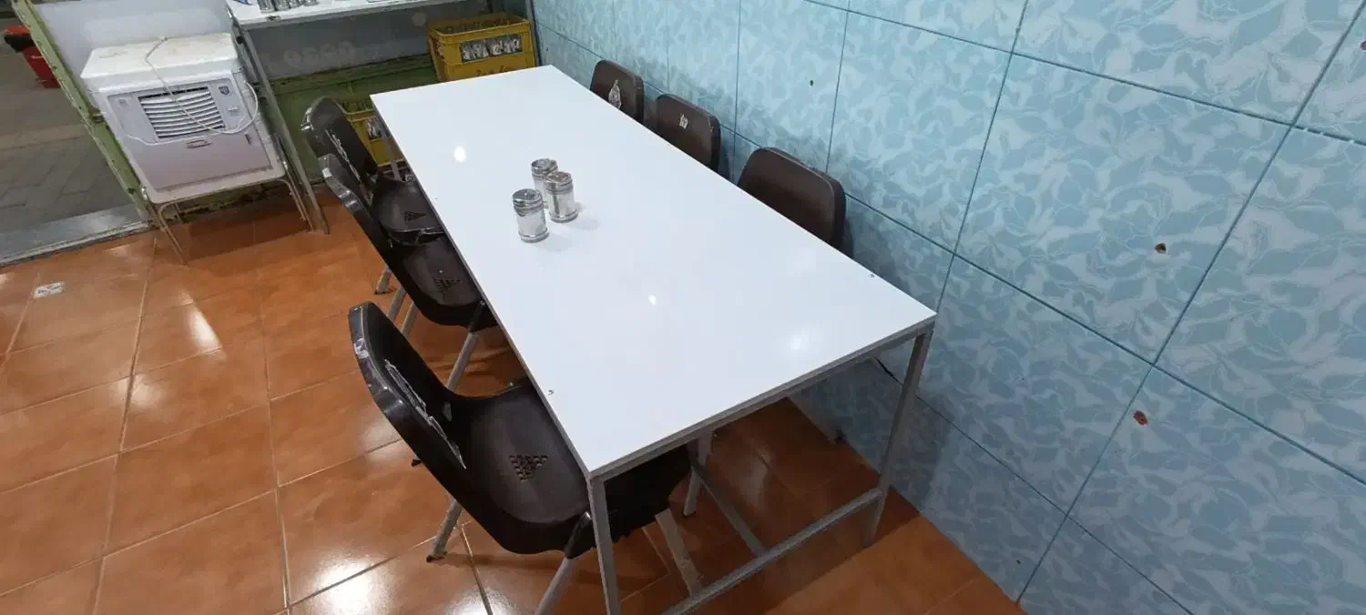 میز غذا خوری|میز و صندلی غذاخوری|پیرانشهر, |دیوار