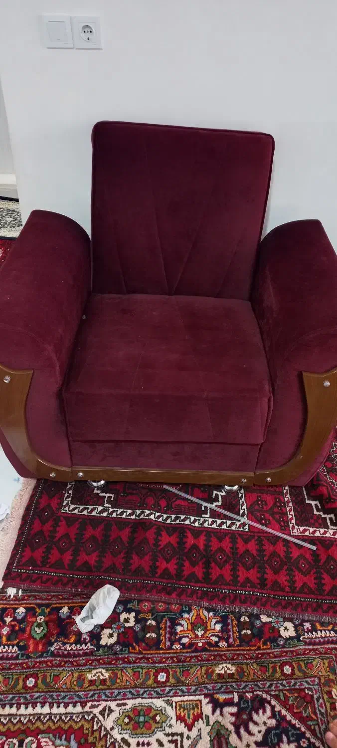 مبل ۸نفره تخت شو|مبلمان خانگی و میز عسلی|مراغه, |دیوار