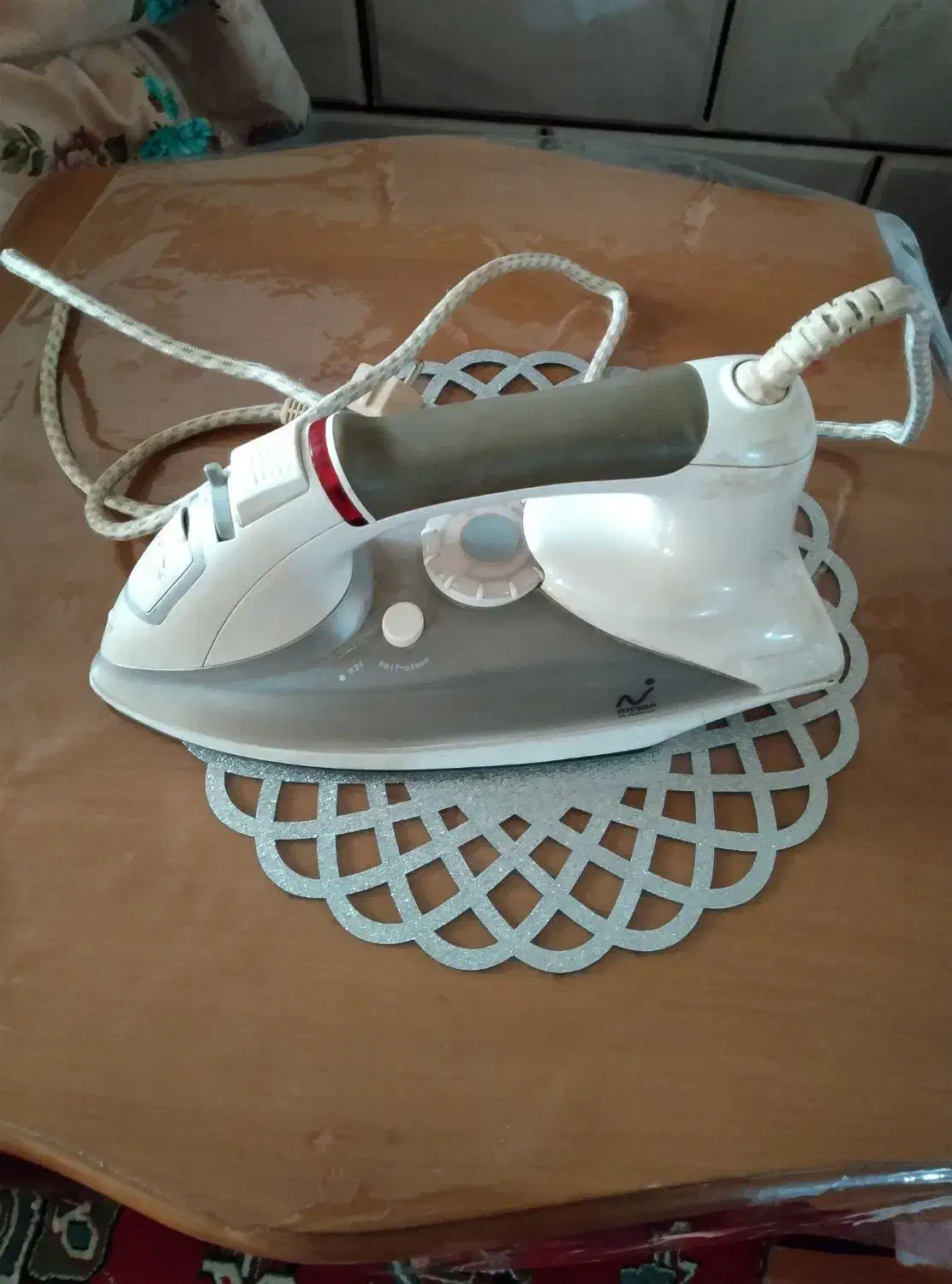 اتو سالم|اتو و لوازم اتو|کنگاور, |دیوار