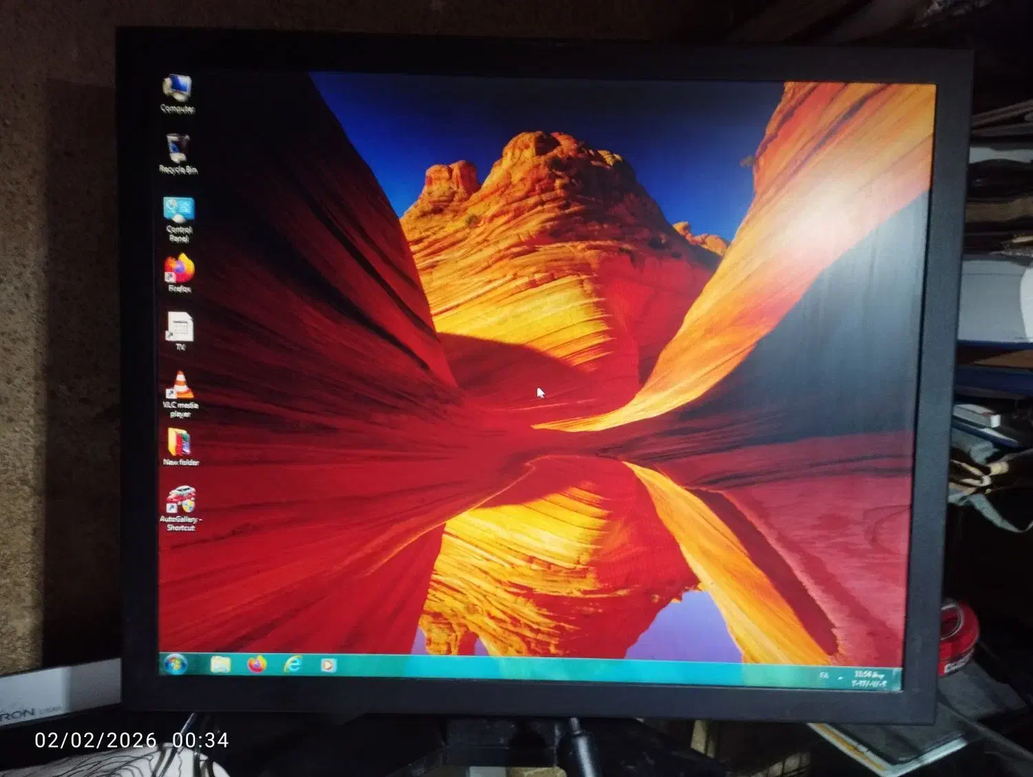 مونبتور ومینی کیس|رایانه رومیزی|تهران, فردوسی|دیوار