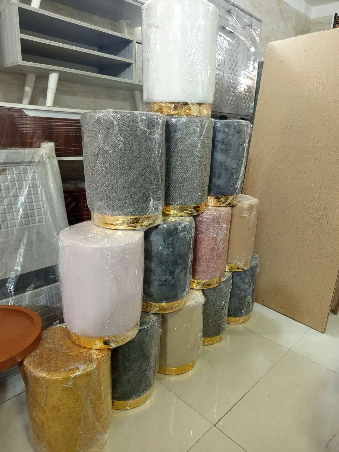 پاف صندلی عمدهوتک|صندلی و نیمکت|ساوه, |دیوار