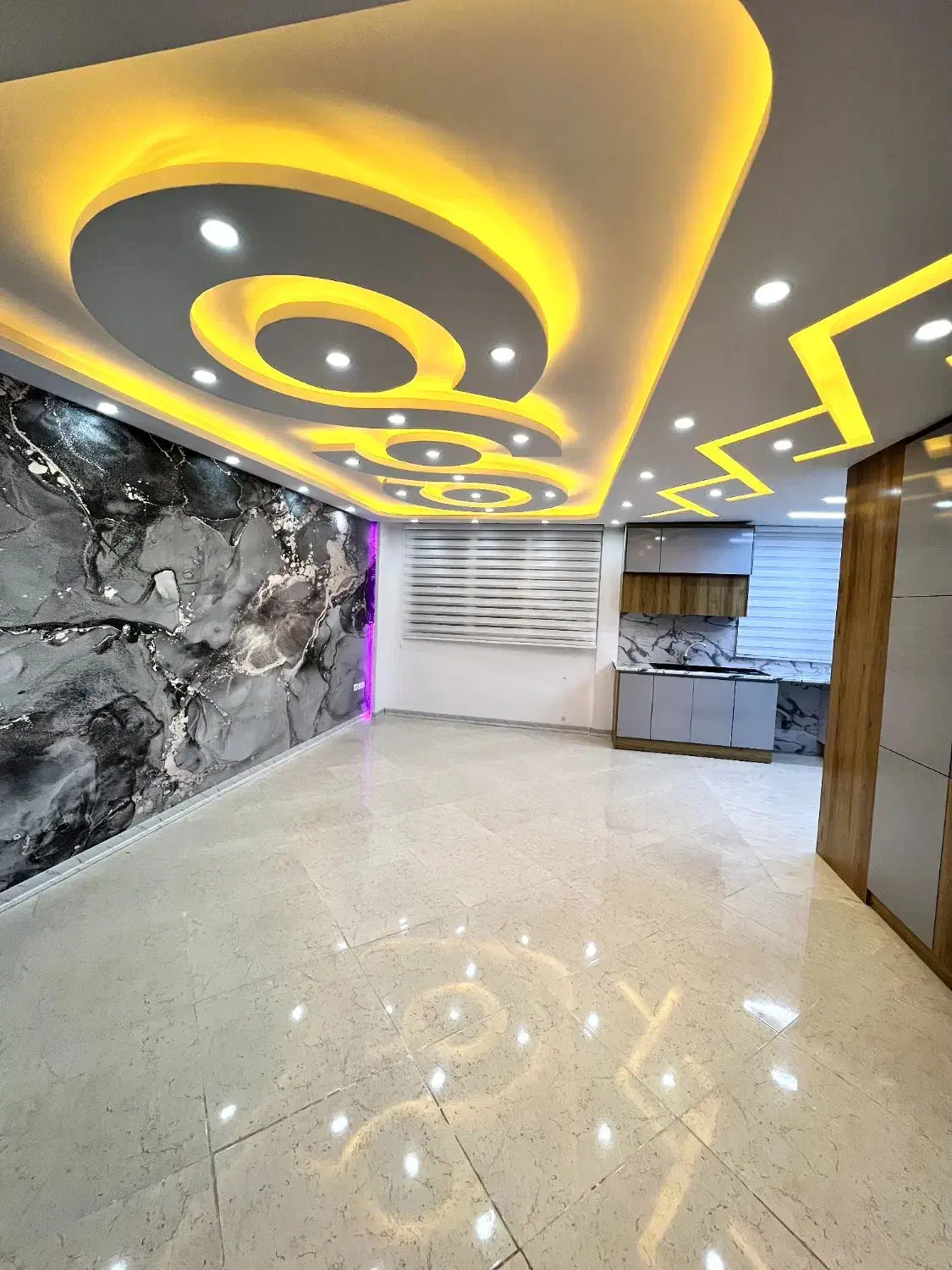 کلید نخورده/خاص پسند/پذیرایی بزرگ|فروش آپارتمان|پرند, فاز ۶|دیوار