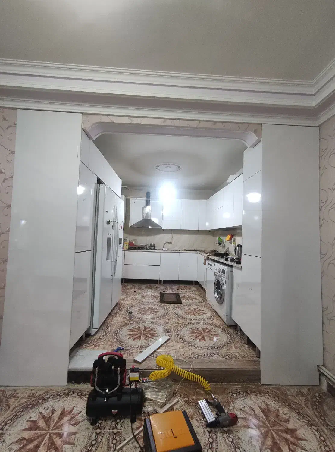 ساخت و مونتاژ کابینت و کمد تضمینی و فوری|خدمات پیشه و مهارت|کرمانشاه, |دیوار