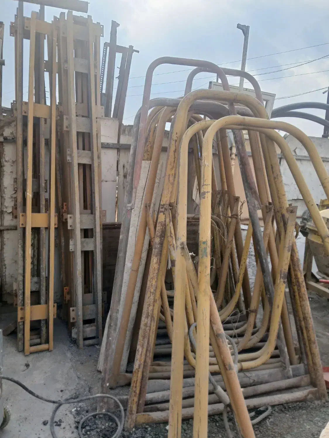 مرکزجمع آوری خریدار بالابر تخته بنایی سنگبر بتونیر|مصالح و تجهیزات ساختمان|تهران, صد دستگاه|دیوار