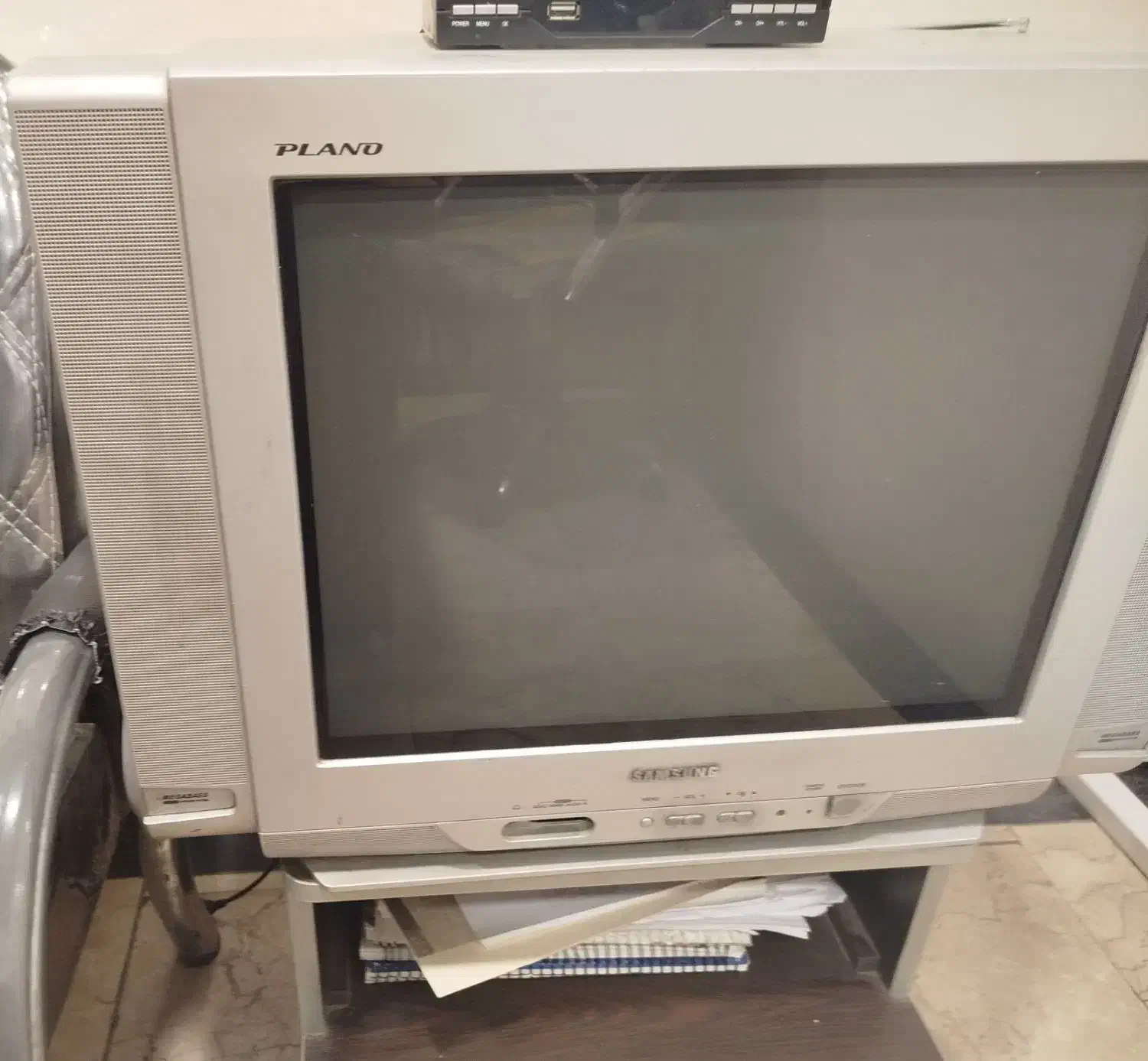 تلویزیون ۲۱ اینچ سامسونگ|تلویزیون و پروژکتور|گرگان, |دیوار