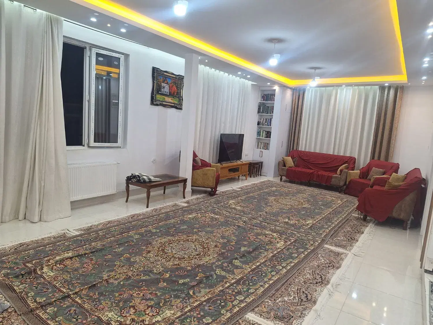 خانه ویلایی و۲عددمغازه خ گاز نایسر|فروش خانه و ویلا|سنندج, |دیوار
