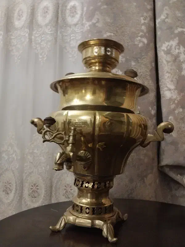 سماور زغالی قدیمی|سماور، چای‌ساز، قهوه‌ساز|اردبیل, |دیوار