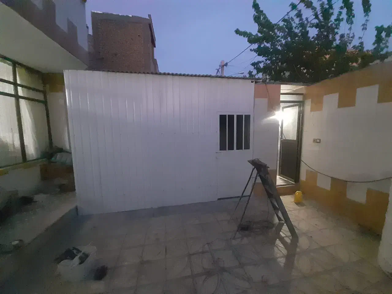 نمایندگی ساخت انواع انباری و کانکس تعمیرات|خدمات پیشه و مهارت|فریدونشهر, |دیوار