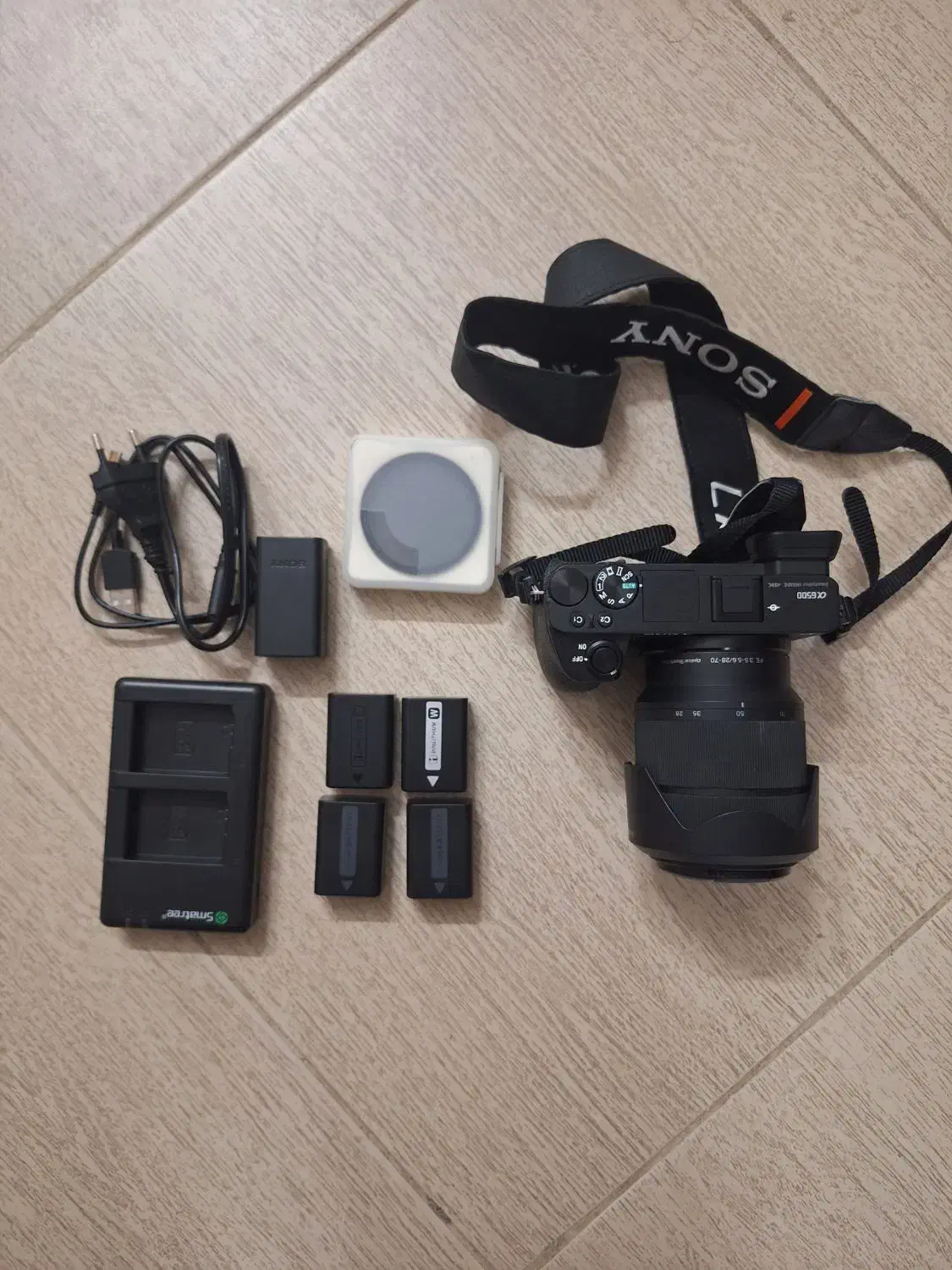 دوربین سونی آلفا ۶۵۰۰ با لنز ۷۰-۲۸|دوربین عکاسی و فیلمبرداری|فلاورجان, |دیوار