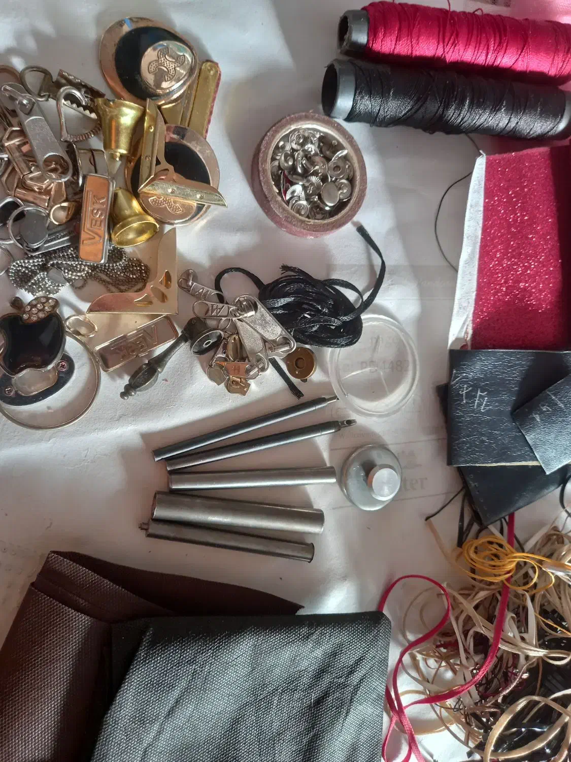 لوازم کیف دوزی کیف چرم|کیف، کفش، کمربند|یزد, |دیوار