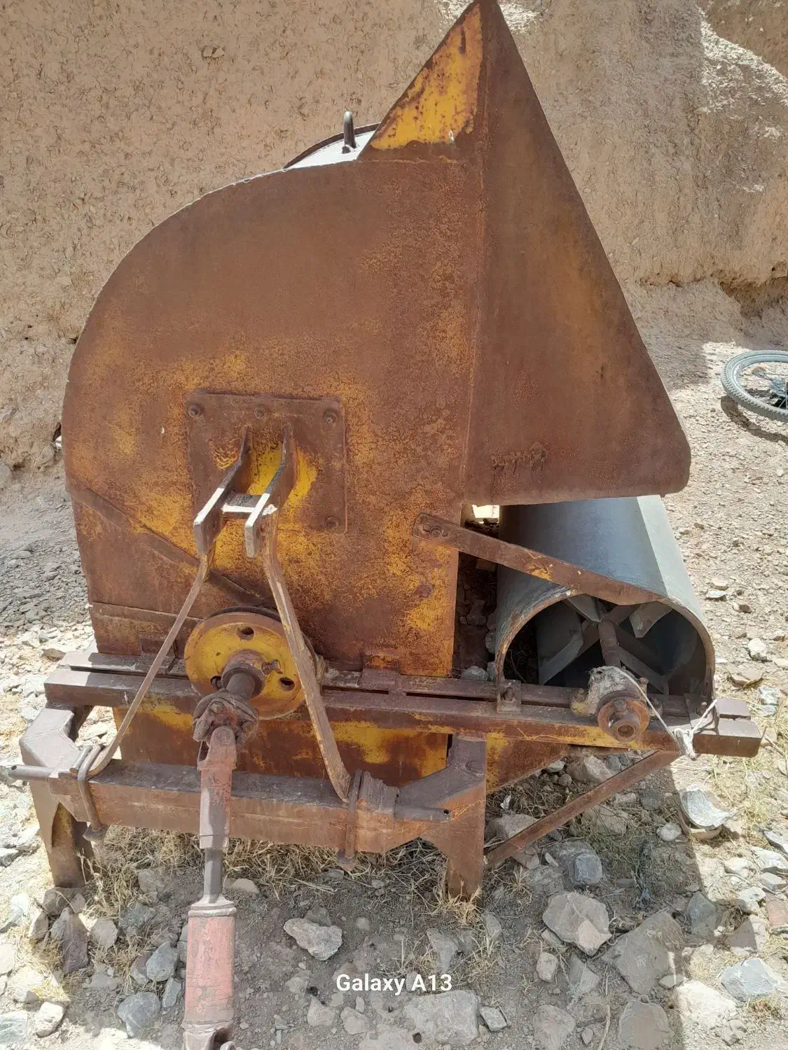 دستگاه خرمن کوب|ماشینآلات صنعتی|سده (خراسان جنوبی), |دیوار