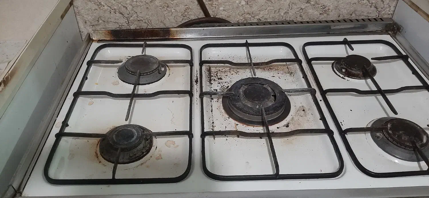 گاز ۵ شعله فردار|اجاق گاز و لوازم برقی پخت‌وپز|قم, انسجام|دیوار