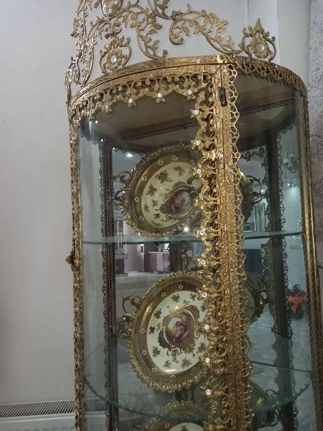 ظرف میوه خوری برنجی نو|ظروف سرو و پذیرایی|قرچک, زیبا شهر|دیوار