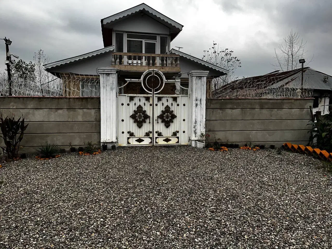 اجاره روزانه ویلای دوبلکس استخردار|اجارهٔ کوتاهمدت ویلا و باغ|شفت, |دیوار