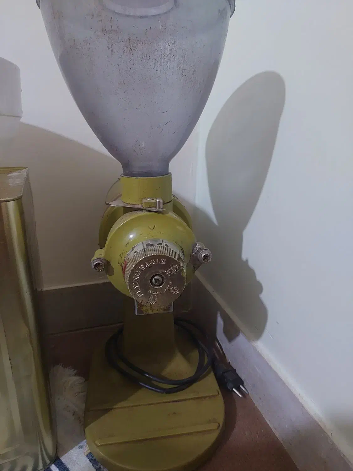 آسیاب قهوه رومیزی شتری محصول تایوان|کافی‌شاپ و رستوران|شیراز, شهرک مهدیه|دیوار