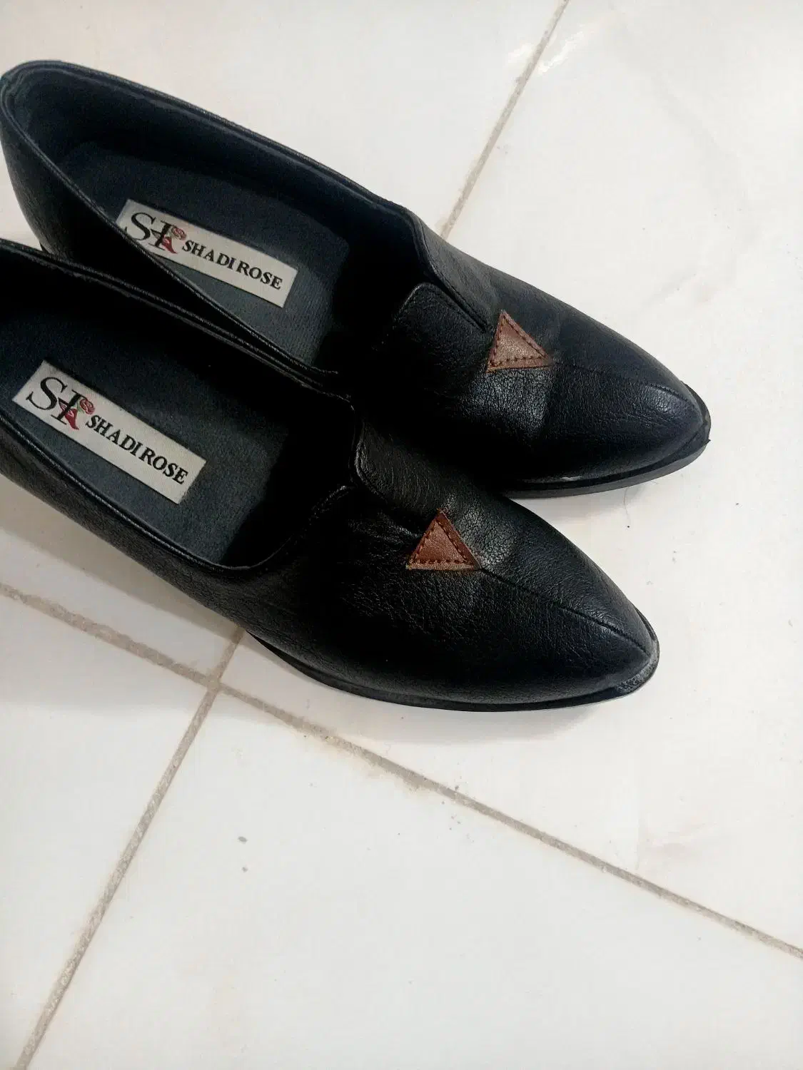 کفش مجلسی|کیف، کفش، کمربند|شاهرود, |دیوار