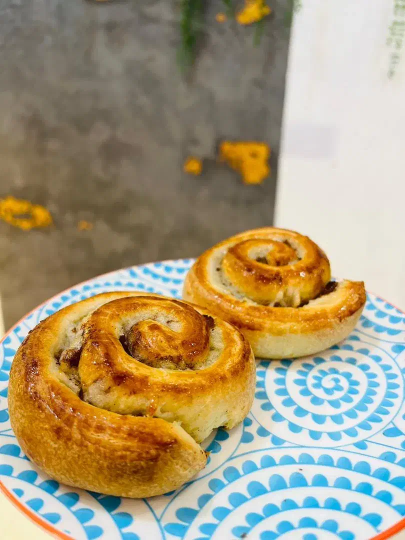 کیک تازه بندر دیر دوناتکده کالو|خوردنی و آشامیدنی|بندر دیر, |دیوار