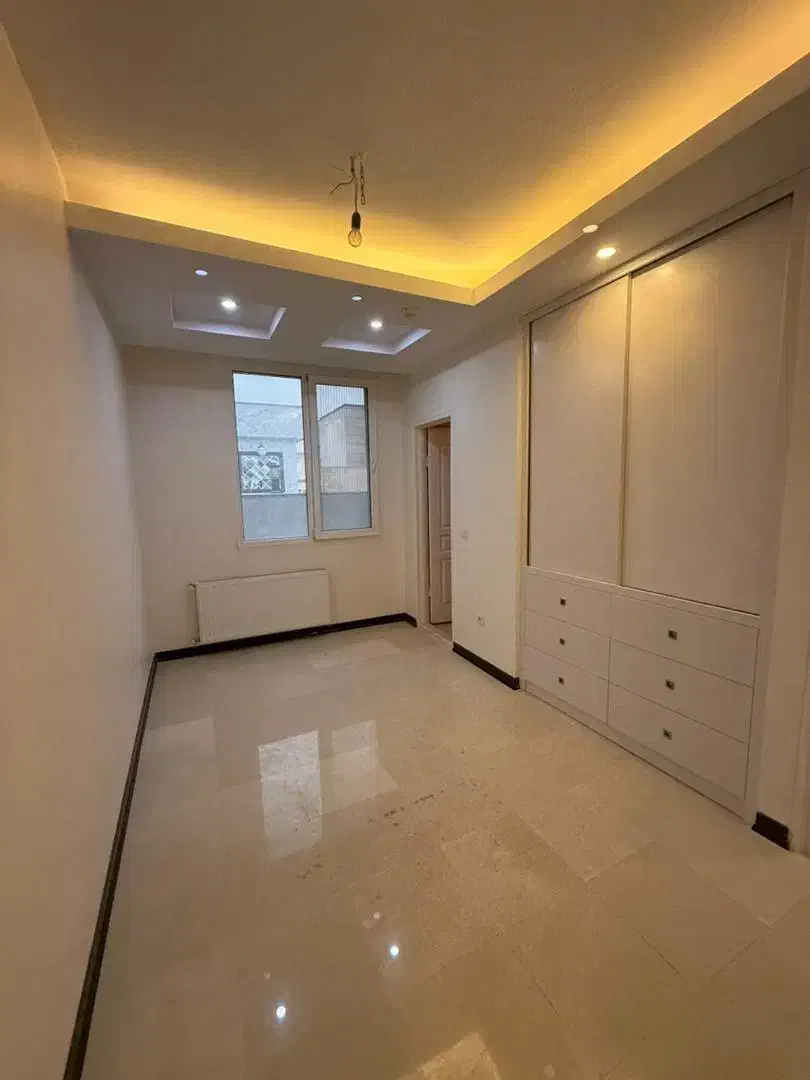 ۹۵متری بهارشیراز کلیدنخورده