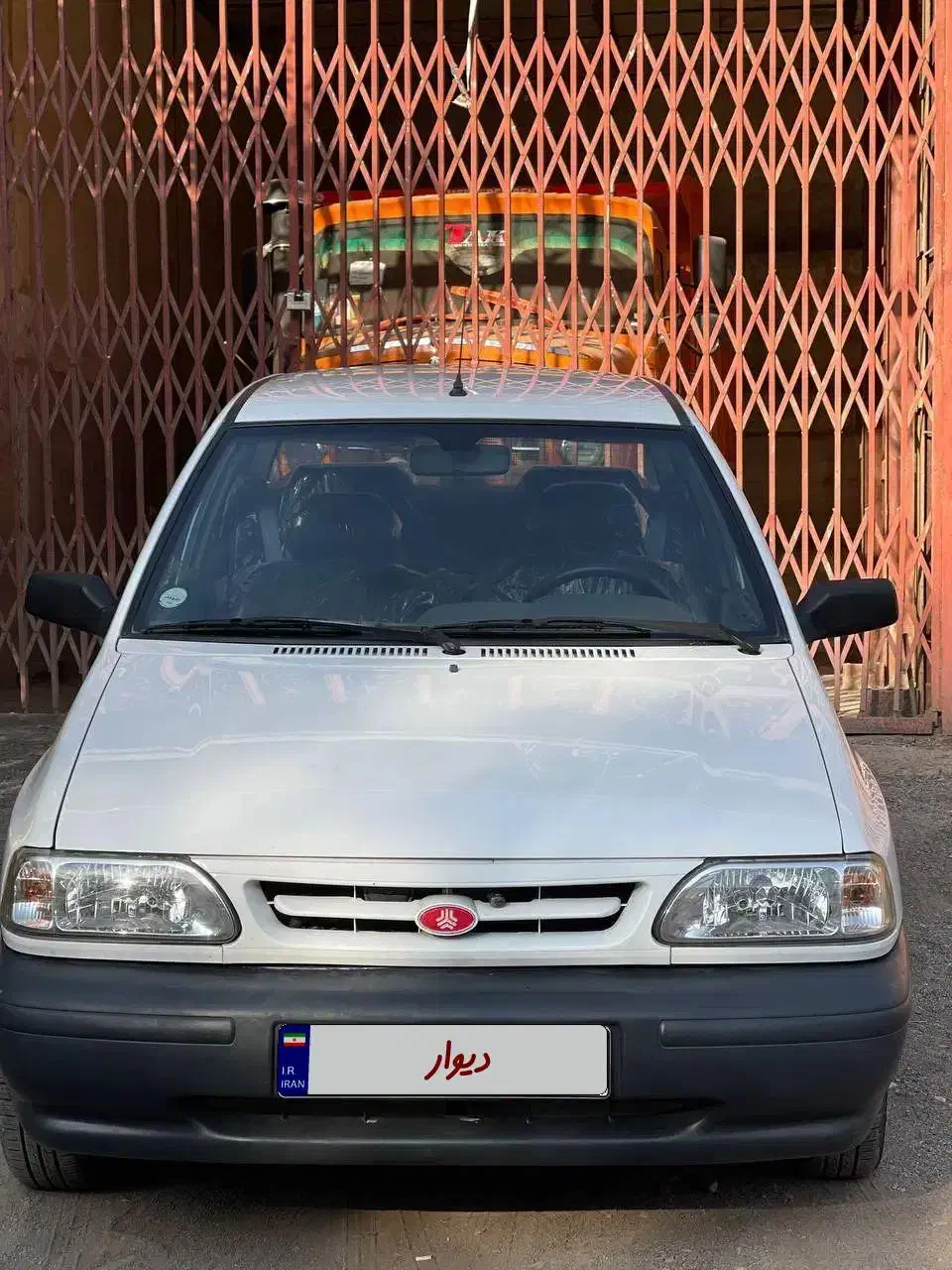 پراید ۹۸ بی رنگ و کم کار|خودرو سواری و وانت|پاوه, |دیوار