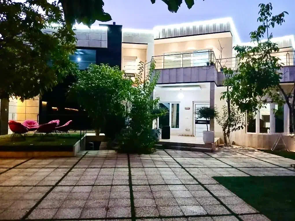 باغ آب گرم سرچشمه گویم|اجارهٔ کوتاه‌مدت ویلا و باغ|شیراز, گویم|دیوار