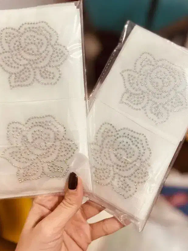 برچسب اماده|لباس|بستک, |دیوار