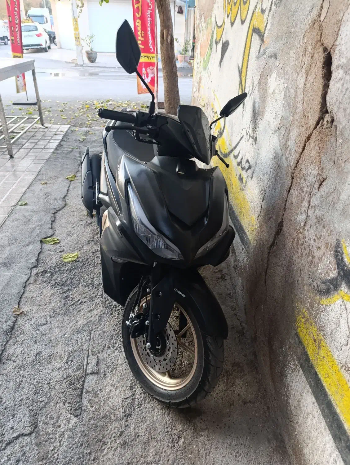 ایروکس تمام فابریک اب خنک رادیاتور.دو سویچ دزد گیر|موتورسیکلت|مرودشت, ابوذر شمالی‎|دیوار